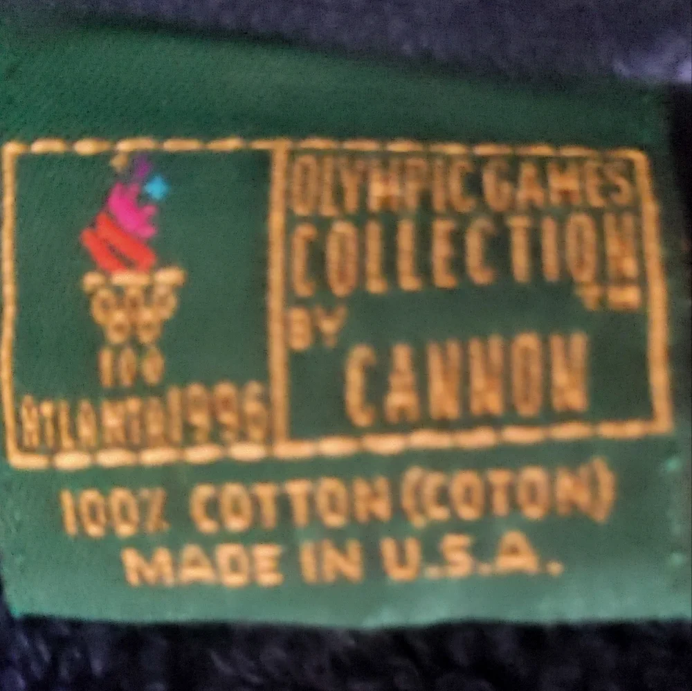 USA Olympics 1996 Towel Atlanta Georgia Navy Blue Towel American Flag Torch